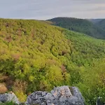 Feherkolapa Turistahaz Panzio Hostel