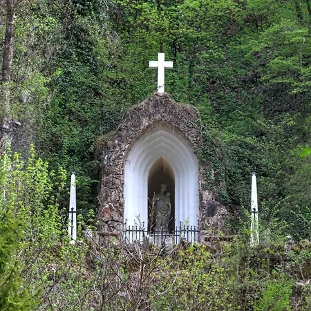 Fehérkőlápa Panzió Albergue Lillafüred