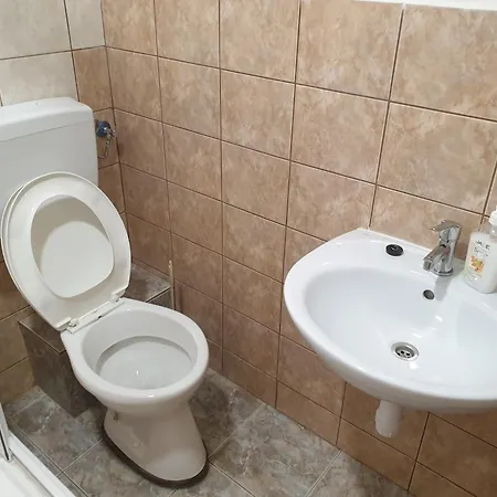 Feherkolapa Turistahaz Panzio