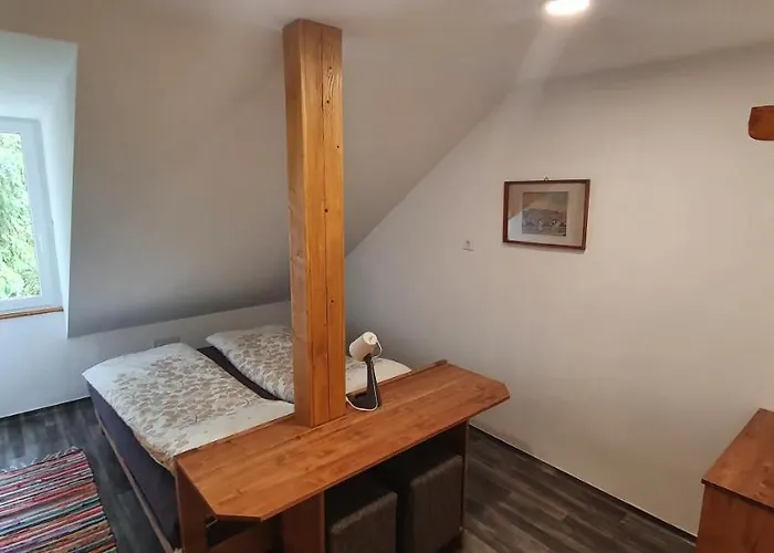 Hostel Feherkolapa Turistahaz Panzio
