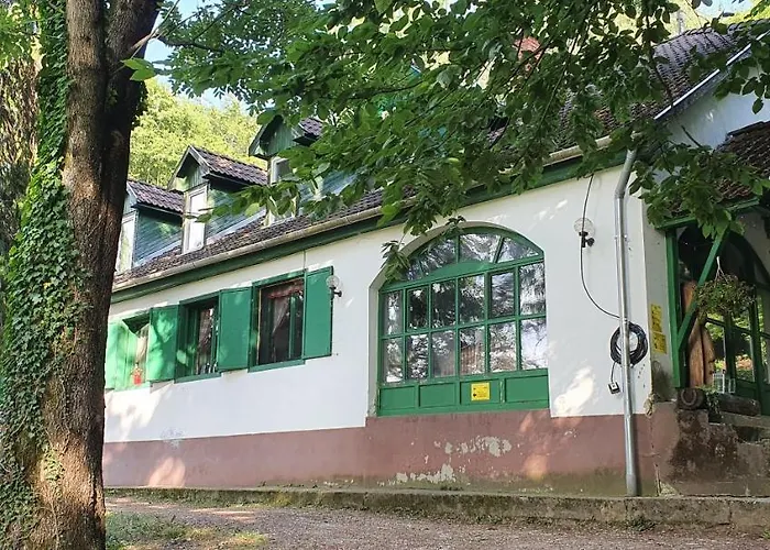 Feherkolapa Turistahaz Panzio * Lillafured