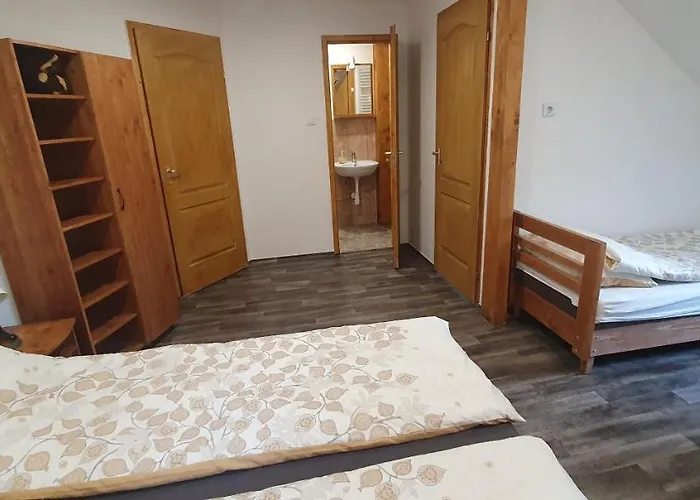 Feherkolapa Turistahaz Panzio